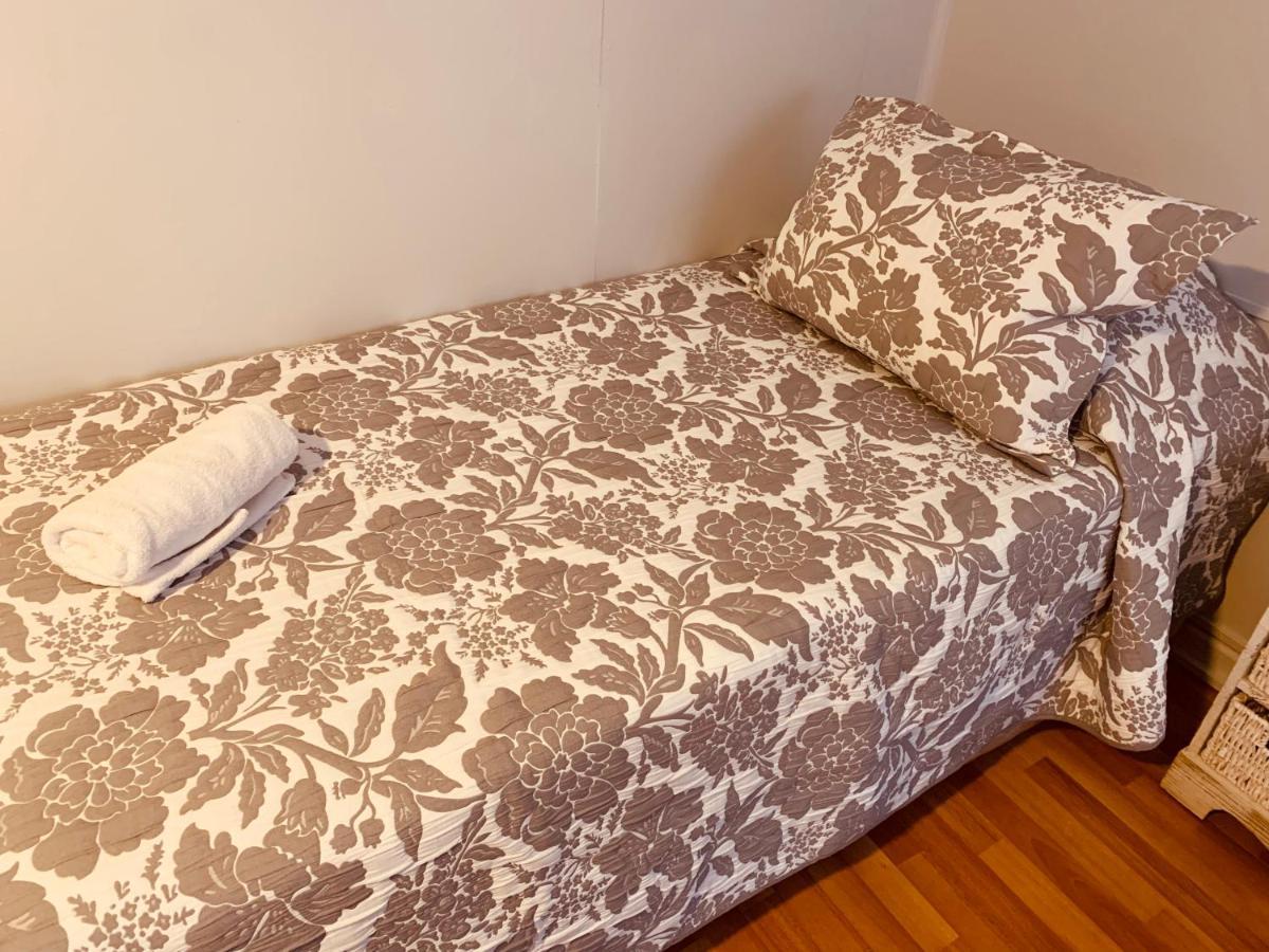 Arte Brisa Hostal Boutique Пуэрто-Наталес Экстерьер фото