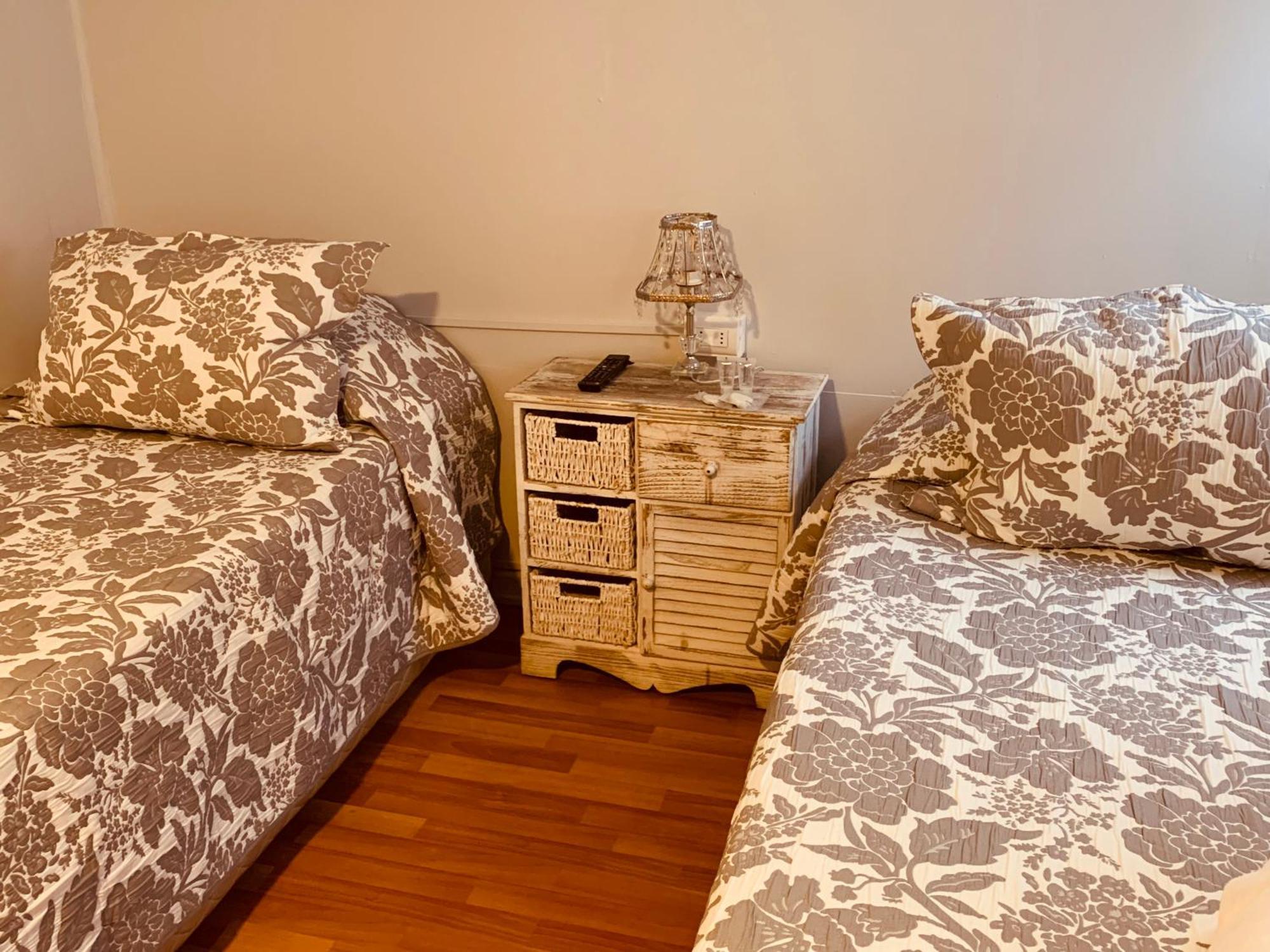 Arte Brisa Hostal Boutique Пуэрто-Наталес Экстерьер фото